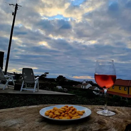 Lägenhet View Biscoitos (Terceira)