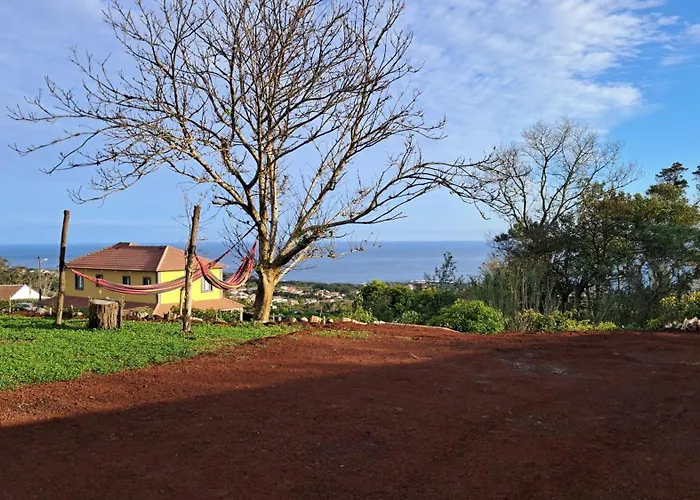 View Biscoitos (Terceira)
